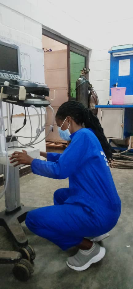 "Let young Girls be aware of Successful Stories of Women in Clinical Engineering. Knowing that i have a part to play in saving lives of Patients makes me feel satisfied💪🏾.
Gloria NAYITURIKI
<a href="/RwandaHealth/">Ministry of Health | Rwanda</a> <a href="/RBCRwanda/">Rwanda Biomedical Centre</a> <a href="/cedifmbe/">IFMBE_CED</a> #GlobalCEDay #RwandaCEWeek #BiomedicalEngineering