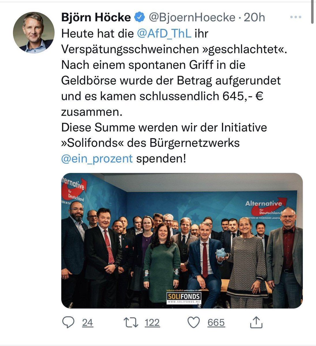 marx2009's tweet photo. Ist ziemlich wenig für die ganzen Jahre seit 45 - und das „Bürgernetzwerk“ ist ein Verdachtsfall des BfV #noafd https://t.co/Uf8Mqa7Lkg