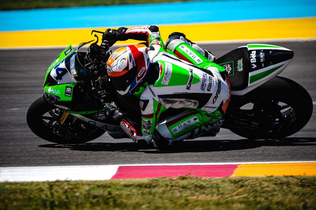 Zwarte Cross tweet media