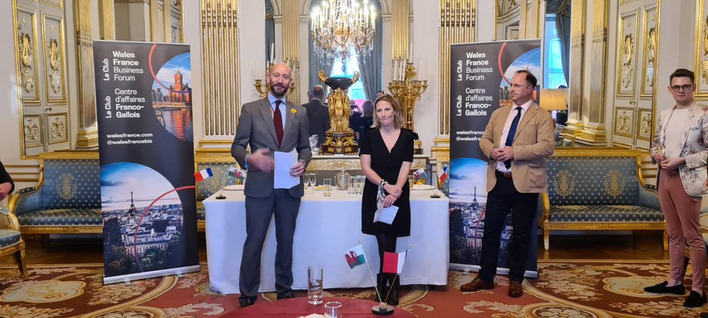 DanJLangford's tweet photo. Great to be back @UKinFrance last night - first f2f event for @walesfrancebiz in long time. Many thanks @MennaRawlings @TheoRycroft for looking after us so well; and congrats @capitallawltd @CelineSJones for the launch of your new office in France. https://t.co/VdBgaaXLHh