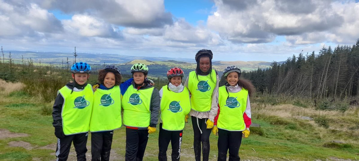 PE @ River View tweet media