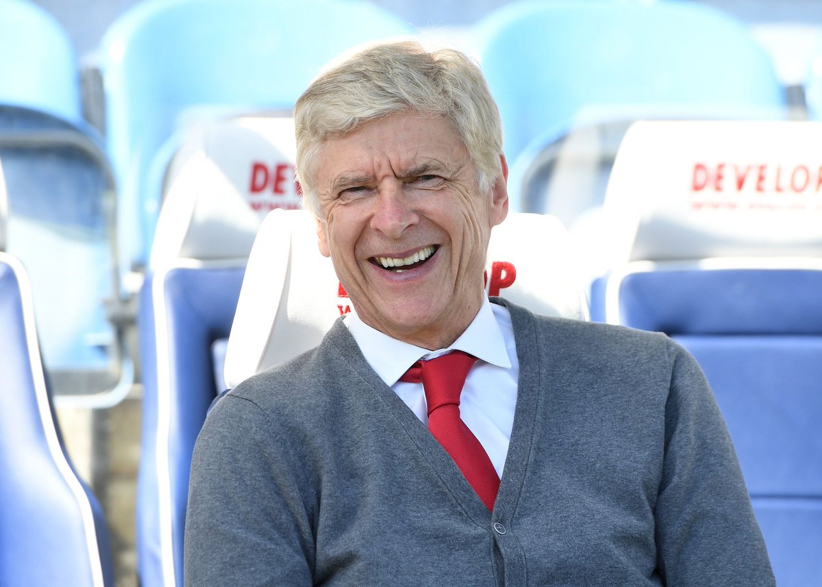 AfcGabeast's tweet photo. Happy birthday to the best manager ever in the history of English football..

Invincible. Icon. Legend.

#OneArsene #ArseneWenger https://t.co/NUHY2YHCEF
