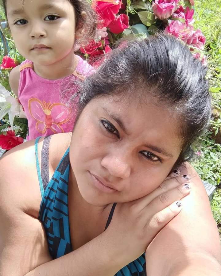 OngenJr3's tweet photo. Bunda https://t.co/LUy7B0aHIe