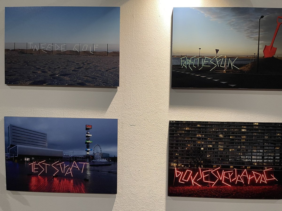 Phardiga's tweet photo. Corona in der Stadt. PopUp Art Amsterdam #DeHallen https://t.co/GVZDlFc13y