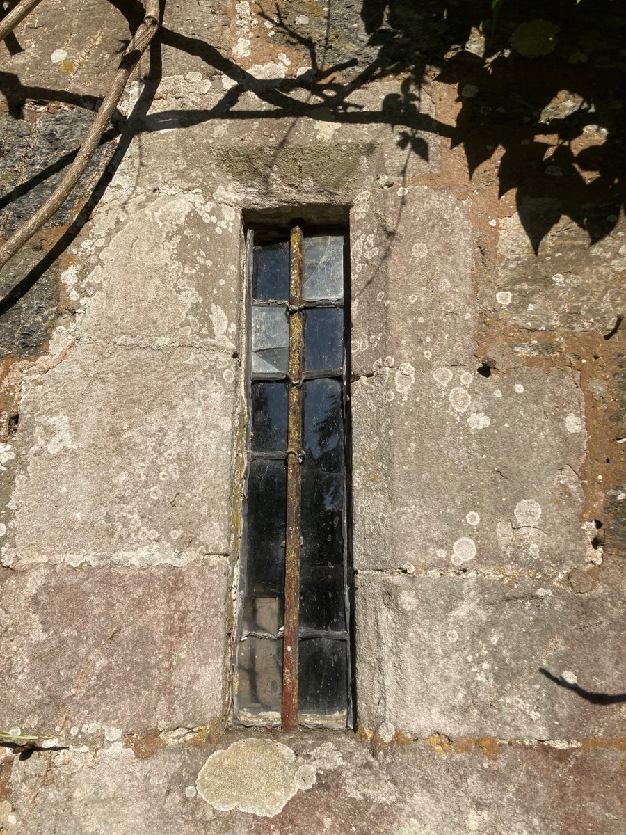 JudyCorbett's tweet photo. Love this little medieval window in our stairtower here that's been patched and made to make-do over the centuries. https://t.co/j8Ox169Q3R