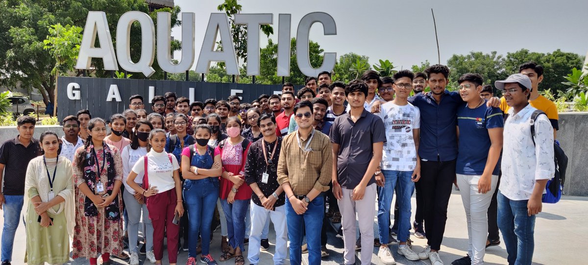 AIET_official's tweet photo. #AIET #IT #CE #industrialvisit #ScienceCityAhmedabad #robotgallery #aquagallery #smartrobot #medicalrobot #sportsrobot #3dprintrobot #corycatfish #guppies
First year B.E students of CE/IT department visited Science City as a part of industrial visit on 13-10-2021. https://t.co/vJOGNvHWKG