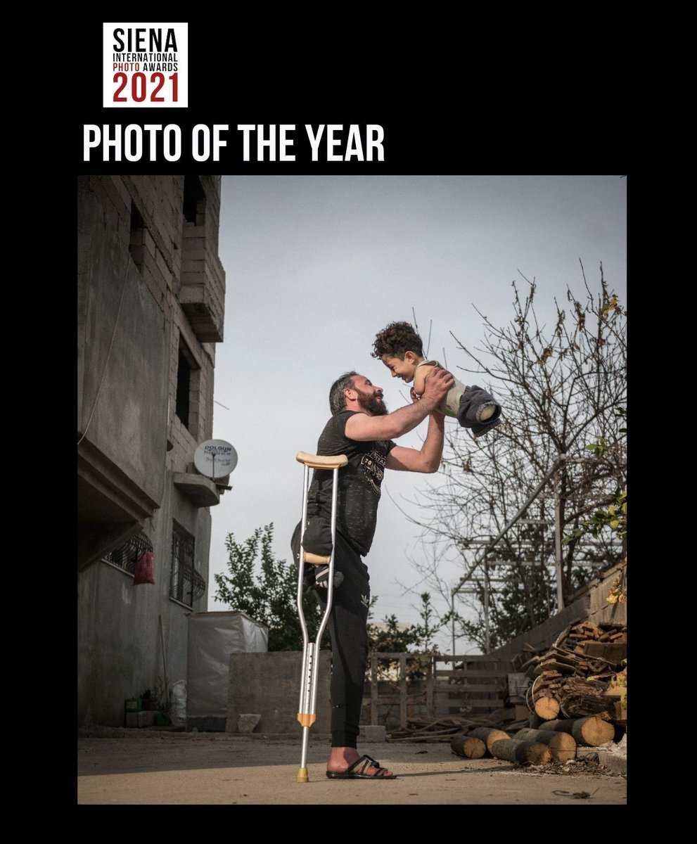Dünyanın en prestijli fotoğraf festivallerinden olan Siena International Photo Awards sonuçları açıklandı. 163 ülkeden katılım gerçekleşti ve fotoğrafım Siena Yılın Fotoğrafına layık görüldü. Bu ödül benim için gurur kaynağı oldu.