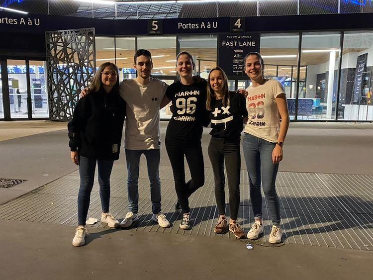 Mthdpn's tweet photo. Les copains 🤍 https://t.co/Zeybj20Ou0