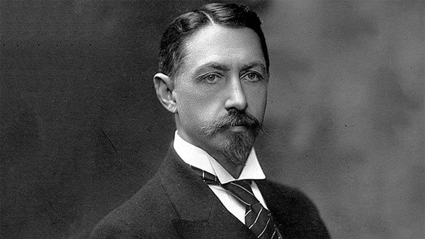 RusConsCapetown's tweet image. 💡"You should not have idle hands, you should always be working. All your life."

#OTD in 1870 the great writer I.#Bunin was born. He was the first #Russian author awarded with the Nobel Prize in #literature.

You're welcome to read his poetry in English: bit.ly/3B4B7c2