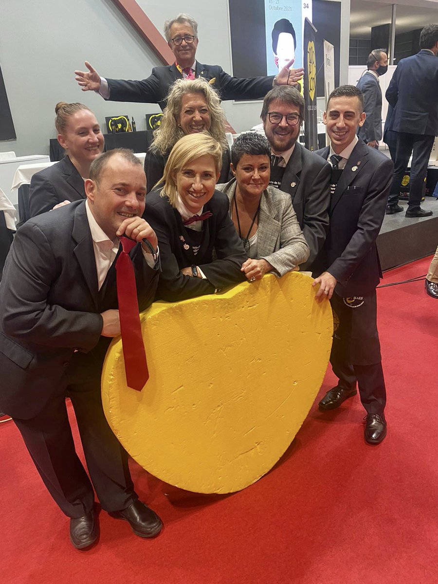 victoria ibáñez tweet media