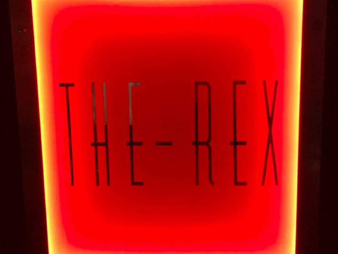 Great night watching the UK premiere of NEVER GROW OLD at the fabulous Rex Cinema in Berkhamsted. Amazing performance by everyone but especially by <a href="/johncusack/">John Cusack</a> and my good friend Tim Ahern as the Sheriff. Gritty, Excellent film!
#actorslife #premiere #westerns #drama #film