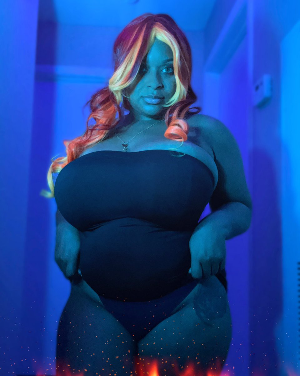 maskedoppai's tweet image. Amira 🔥(short stack version)