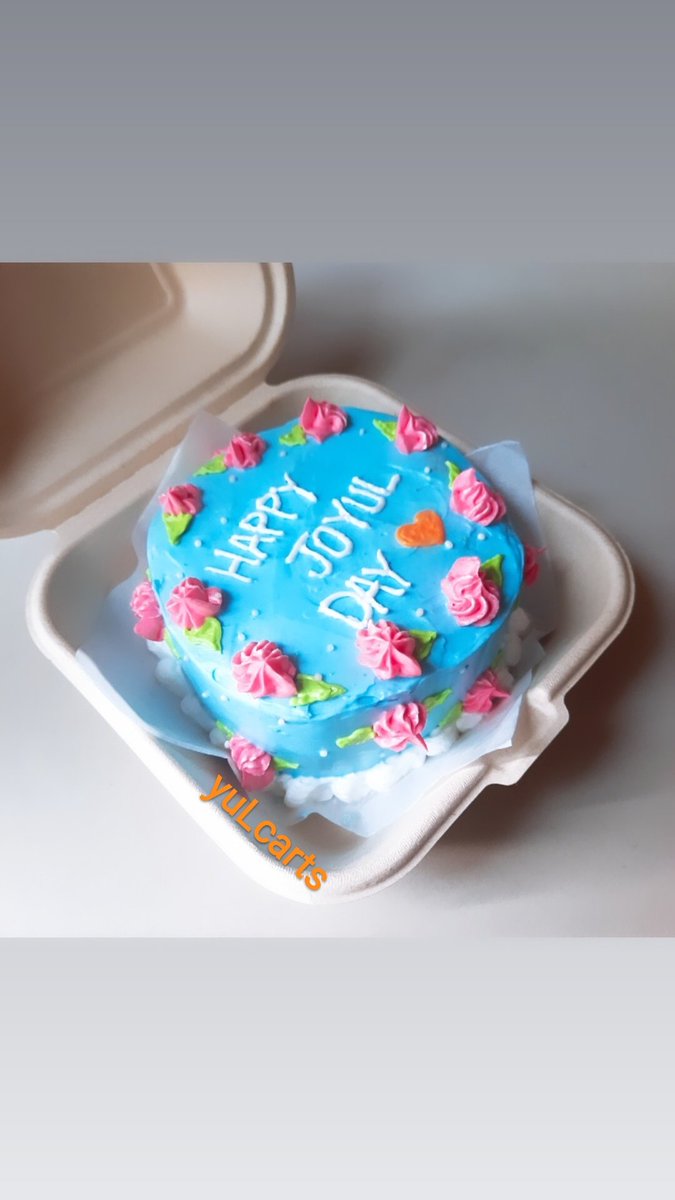 yulcarts's tweet photo. [beli kue] bought her a cake and I'm gonna eat it myself hehe. 쪼율 조유리 케이크. HAPPY BIRTHDAY JO YURI 🐹🧡

#유리가_언제나_빛날수있게
#AutumnForYuriDay
@JOYURI_offcl https://t.co/eE28uIPV04