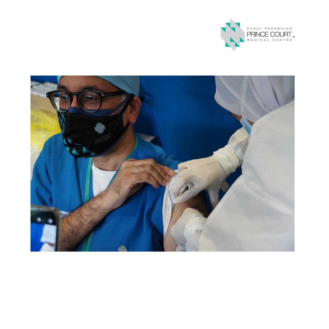 PrinceCourtMC's tweet photo. We are glad to announce that our consultants and healthcare workers have started getting their 3rd dose of booster Covid-19 #vaccine!

At #PCMC, ensuring patient safety is our priority, and implementing it starts from within.
.
. 
#KitaJagaKita 
#LindungDiriLindungSemua https://t.co/ozx5xGSRvG