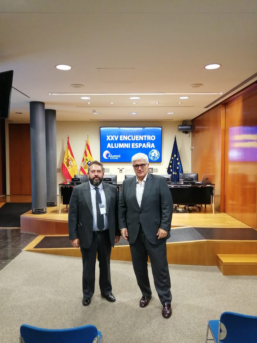 ignasividal's tweet photo. Con JA Berdugo de @TDconsultingEs participando con @SageSpain en la mesa redonda del Congreso de @AlumniEsp #fundacionalumni #formacion #digitalizacion #certificacioneducativa #SageEduca https://t.co/SvB5FC1108