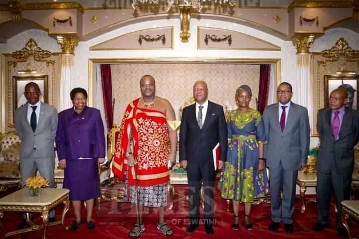 Special Envoys (Mr Jeff Radebe, Ms Candith Mashego-Dlamini, SADC &amp; <a href="/DIRCO_ZA/">DIRCO South Africa</a> officials) met with His Majesty King Mswati iii. Signs of progress...Internet reportedly now back on. The envoys will engage other stakeholders &amp; report to HE <a href="/CyrilRamaphosa/">Cyril Ramaphosa 🇿🇦</a>, Chair of SADC Organ on PDS.