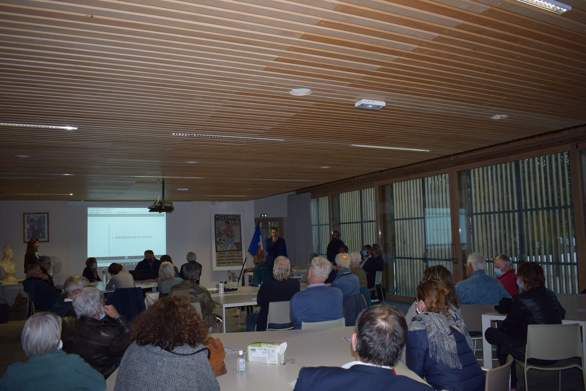 Grabels imagine l'habitat participatif 🏡 Répondre à un besoin de vivre autrement, avec plus de solidarité, dans le respect de la biodiversité. 

👉 Cet idéal de mixité sociale, d'intergénérationnel et d'inclusion, prendra toute sa part dans le futur éco-quartier de Gimel !