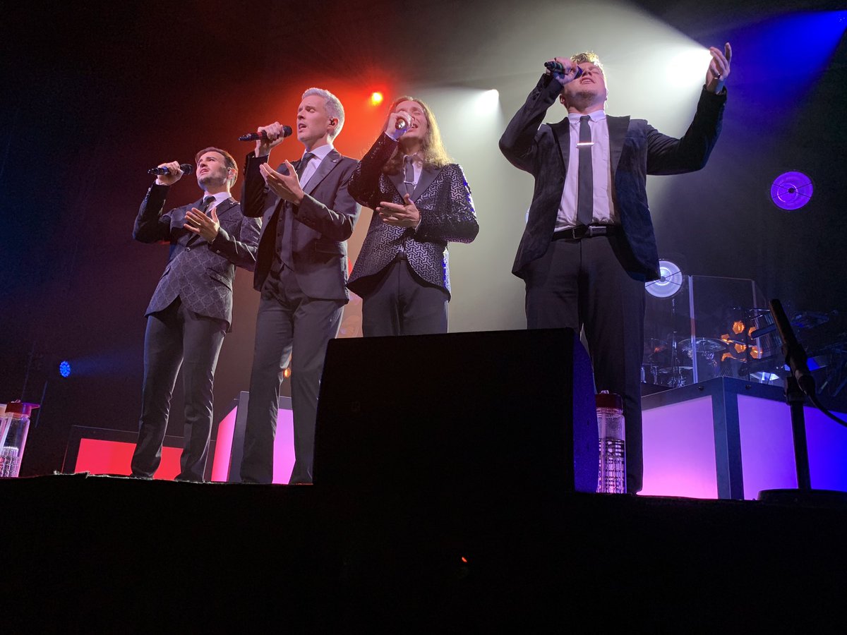 zoescott_2012's tweet photo. It was so good being able to see @Collabro live last night @PrincessTorquay, I’ve been looking forward to this for ages and they did not disappoint ❤️🎶 I might have to treat myself to a water bottle, or tea towel 😂 @MattCollabro @MichaelCollabro @JamieCollabro @ThomasCollabro https://t.co/eBNGc8pg5n