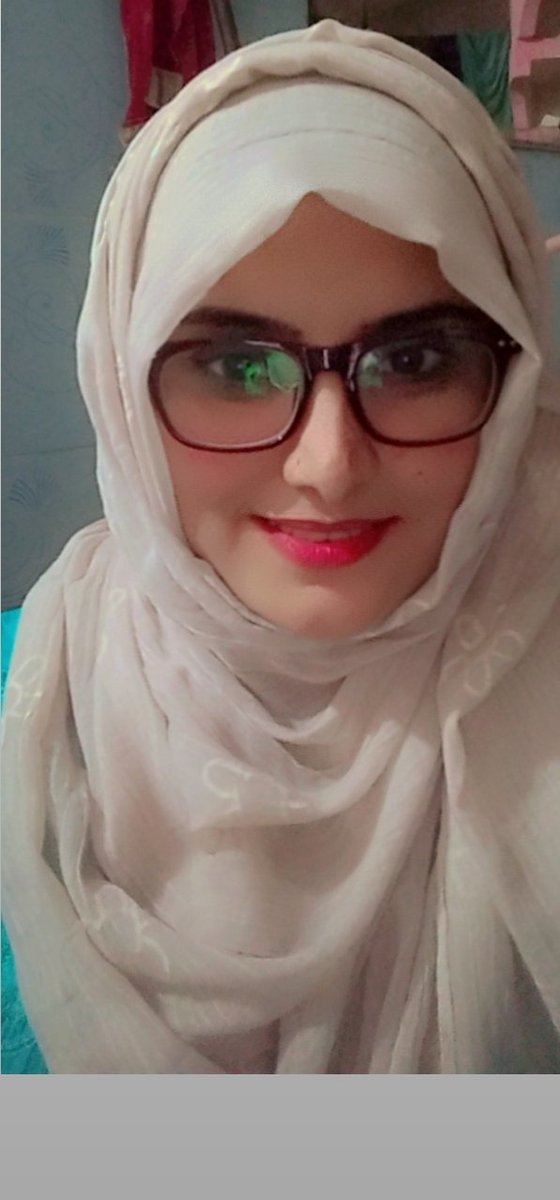 NazemNabila's tweet photo. ” Isn’t it amazing that we hand over all our worries to Him and in return, Allah gives us blessings! So just keep praying and keep me in your prayers too. ” – Jumma Mubarak https://t.co/VEavXnve95