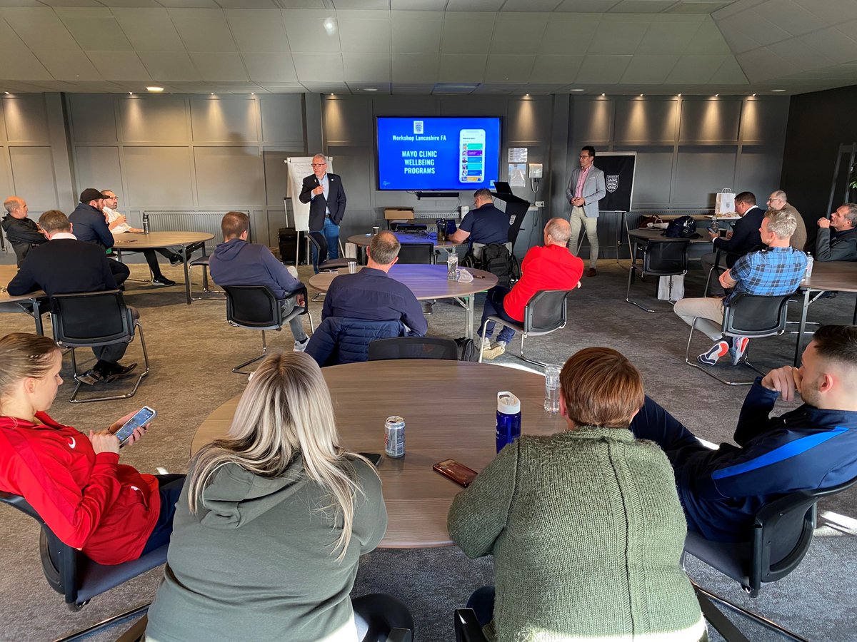 24alife's tweet photo. We want to thank @LancashireFA for their hospitality and genuine partnership. Lancashire FA provides its employees with the best possible employee programs and is part of an intensive year-round wellness program prepared by Dr. @DorianDugmore.
#workplacewellness https://t.co/U8z2mwlnpg