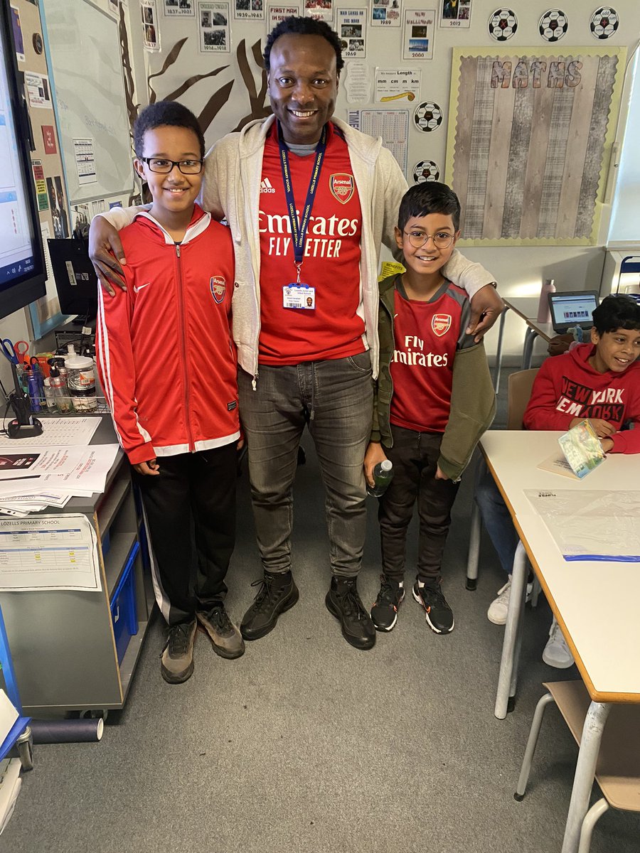 MissIGrant's tweet photo. #showracismtheredcard https://t.co/9RIF9CyY4o