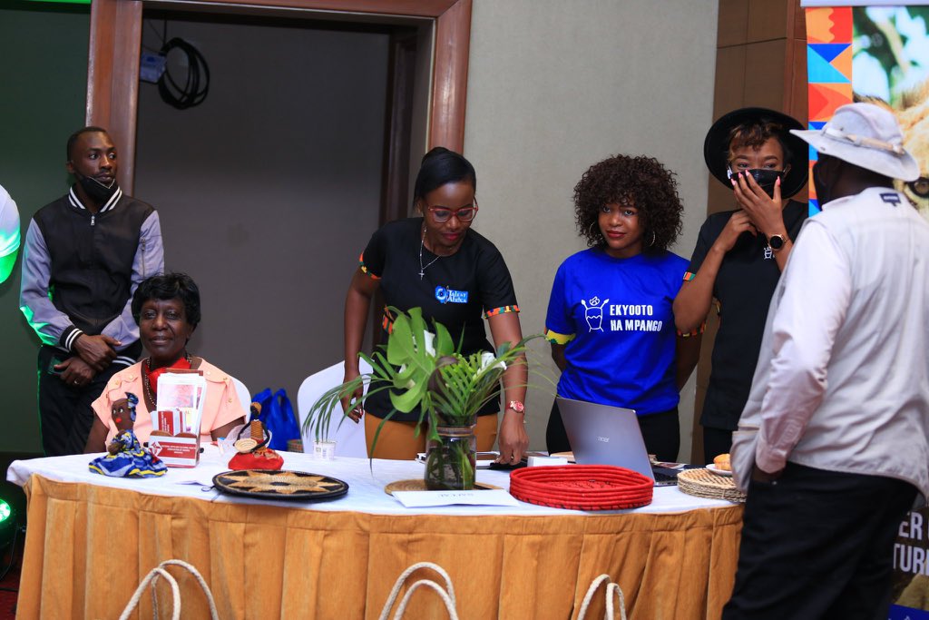 Evidence has consistently shown that there is appreciation of the urban based attractions like night life and beaches there is lot flow of the domestic tourist to the national parks and the major sites outside of Kampala city.
#ISupportDomesticTourism #IncentiveTripsUG