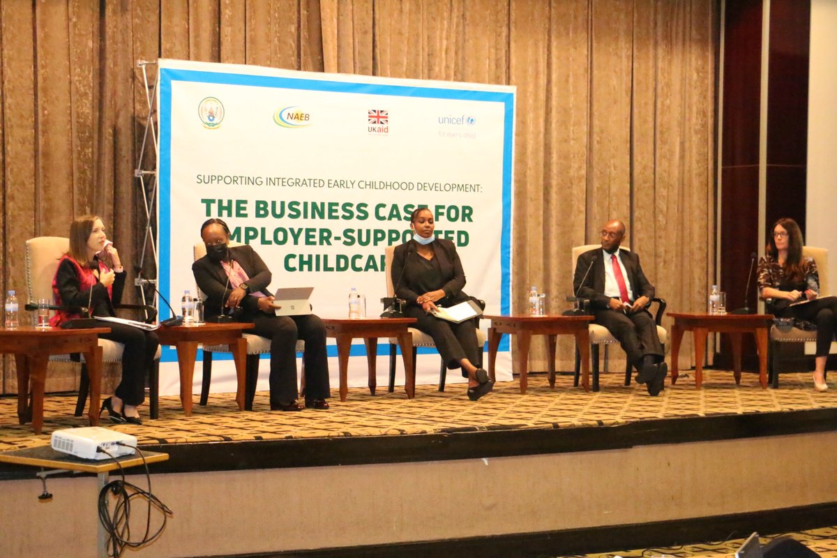 unicefrw's tweet photo. Happening next: A panel discussion on: “The role of the private and public sectors in facilitating access to childcare” featuring @Rwanda_Child @BRDbank @RwMountainTea @TinyTotos . https://t.co/BODOs0YVjM
