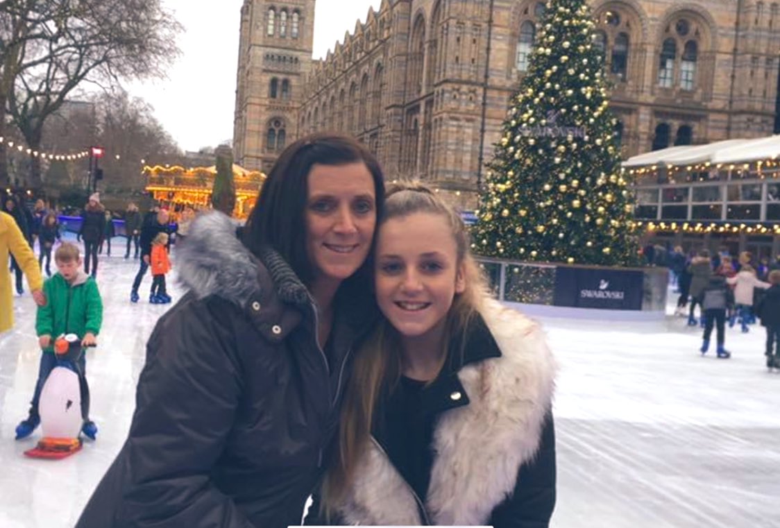 JustGiving's tweet photo. CW: mentions suicide.

After losing her beloved daughter Brodie to suicide in 2020, Emma is taking on a 285-mile challenge to raise funds for @PAPYRUS_tweets. 

Emma aims to raise awareness for suicide prevention and mental wellbeing 💜 

Donate below👇 

https://t.co/kKwTIudqA9 https://t.co/CWjYzVGpL9