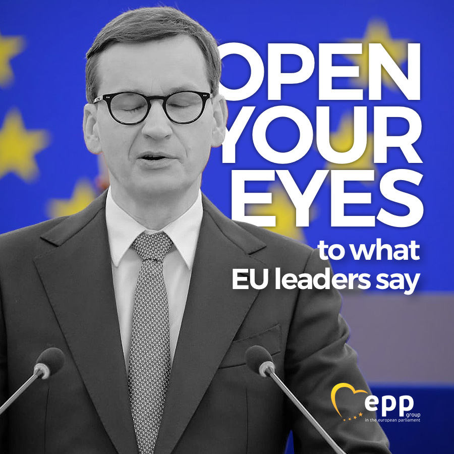 EPPGroup's tweet image. 🇪🇺EU leaders voice strong support for the @EU_Commission in the dispute with the Polish Government. 

Mr. Morawiecki, do not close your eyes to their arguments. 

Please restore the #RuleOfLaw in Poland.

We call on the @EU_Commission to take the necessary steps and act. 

#EUCO