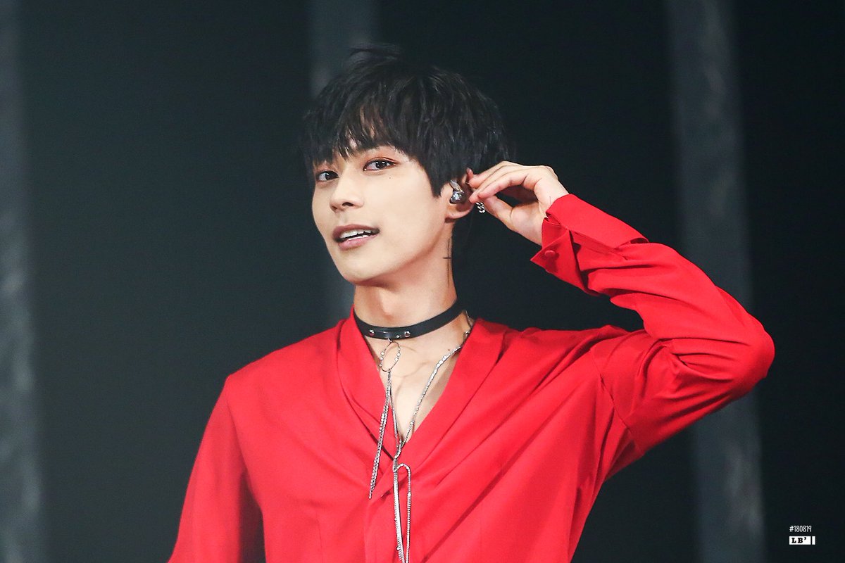 heejunpictures's tweet photo. The Eve heejun hits different

#크나큰 #오희준 #heejun #knk https://t.co/gW2qbOAC5L