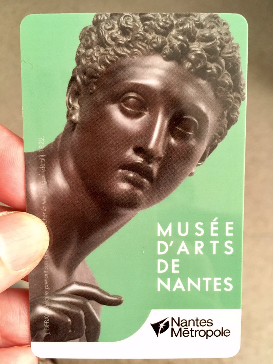 ebousquet1's tweet photo. Les étudiants du master médiation culturelle @UnivNantes Université de Nantes ont reçu aujourd’hui un pass culture musée de Nantes. Une aide de la faculté des langues après cette période sans culture… parce que c’est essentiel pour ces futurs professionnels. https://t.co/76IjMB6GfJ