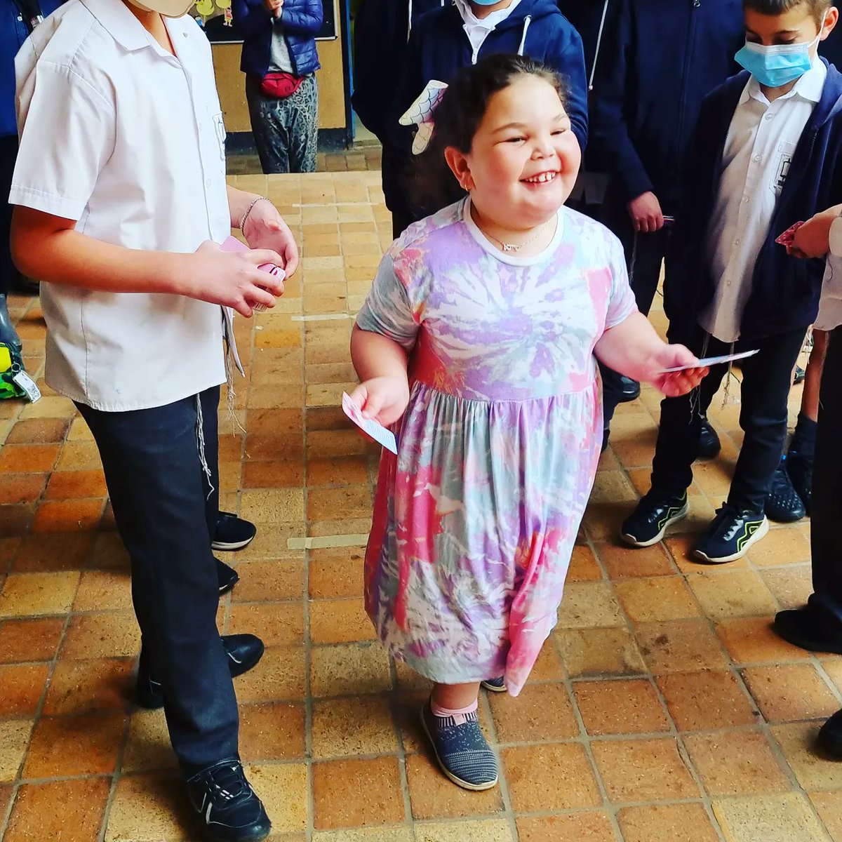 KinderWorldNow's tweet photo. Launching #akinderworldnow at Torah Academy Primary School this morning. 

What a vibe! These kids were so amazing. They've undertaken a goal of recording 500 acts of kindness! 

#KindnessMatters #kindnessambassadors

#rarediseaselife #superrarekids #specialneedskids #BPAN https://t.co/dQvXUuPVLr