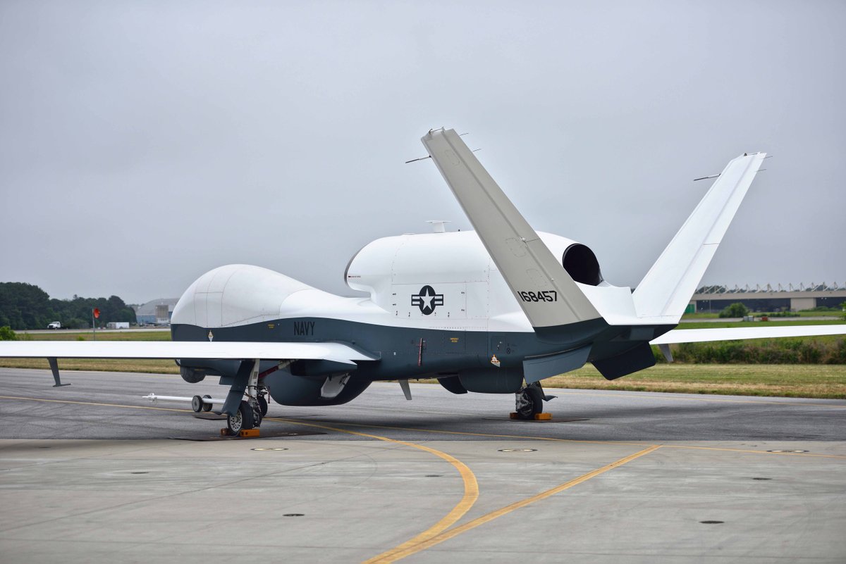 mrlynx_oficial's tweet photo. Two #USNavy #MQ4C #Triton #uas completed their first rotational deployment to #Japan. The two #Tritons will continue to operate from their forward-deployed location at #AndersenAFB #Guam (archive picture) https://t.co/m504GA6jE9