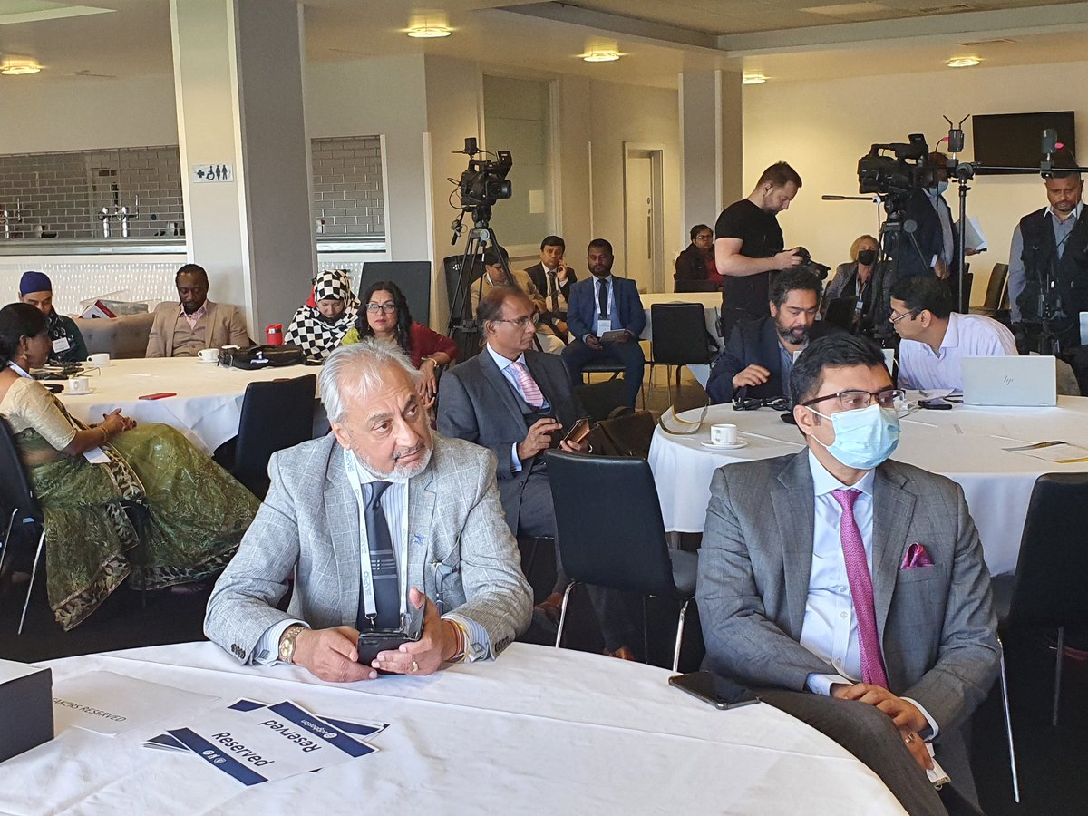 BAPIOUK's tweet photo. #BAPIO25 
Takes off with a full house! 
@BINA_UK session on now!
@davidcoumar @Thercal @sureshpackiam @duncan_CNSE @Sajay70 @RameshMehta15 @jsbamrah @ParagSinghal09 https://t.co/Dnxm958xuE