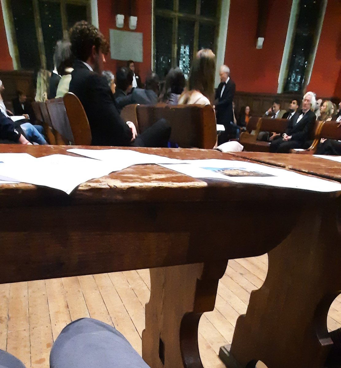 LouisGroarke's tweet photo. I really enjoyed going to the @OxfordUnion yesterday evening as a guest! Thank you Carys Hoggan for inviting me. https://t.co/al7PPTGXXF