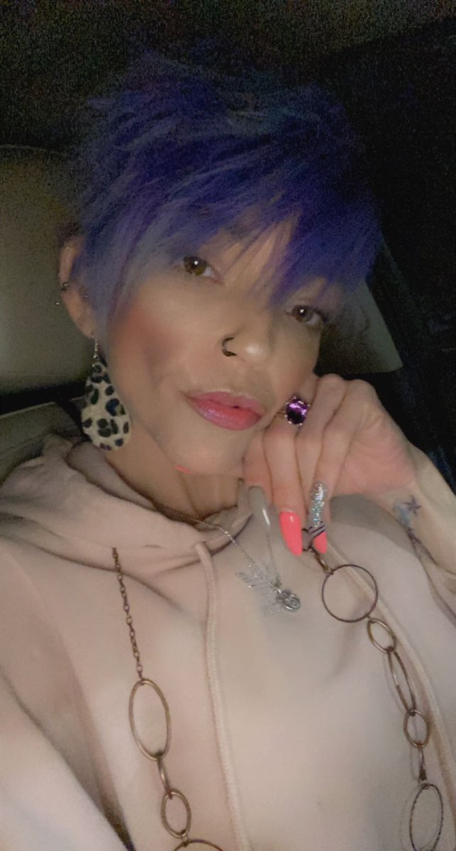 RaeRaeslife's tweet photo. Don’t forget ….. You control your Day.. stay positive 💫 &amp; have a WONDERFUL DAY my Loves 🥰 https://t.co/SGBNc12S3v