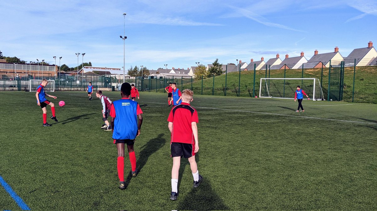 Redborne PE Dept tweet media
