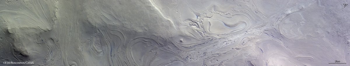 These beautiful swirls are thoroughly mesmerising, don't you think?! I imaged this landscape in the deep Hellas basin of #Mars with <a href="/ExoMars_CaSSIS/">ExoMars CaSSIS</a> 📷

Explore the scene👉
esa.int/ESA_Multimedia… #ExploreFarther