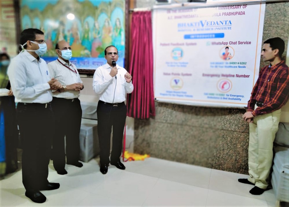 Bhaktivedanta_H's tweet photo. Sharing the glimpse of inauguration of newly launched patient services for Feedback Management, Value Points System, #Emergency Helpline Number &amp; #WhatsApp #Chatbot.

#ServingInDevotion https://t.co/M8fINWqrgB