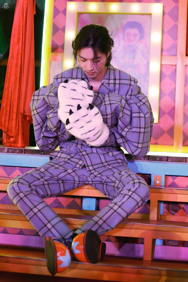 ziyangupdates's tweet photo. E-Magazine Shooting

cr. Dreamboat_木子洋

#ONER #MuZiyang #木子洋 https://t.co/6qIsKrzKc4