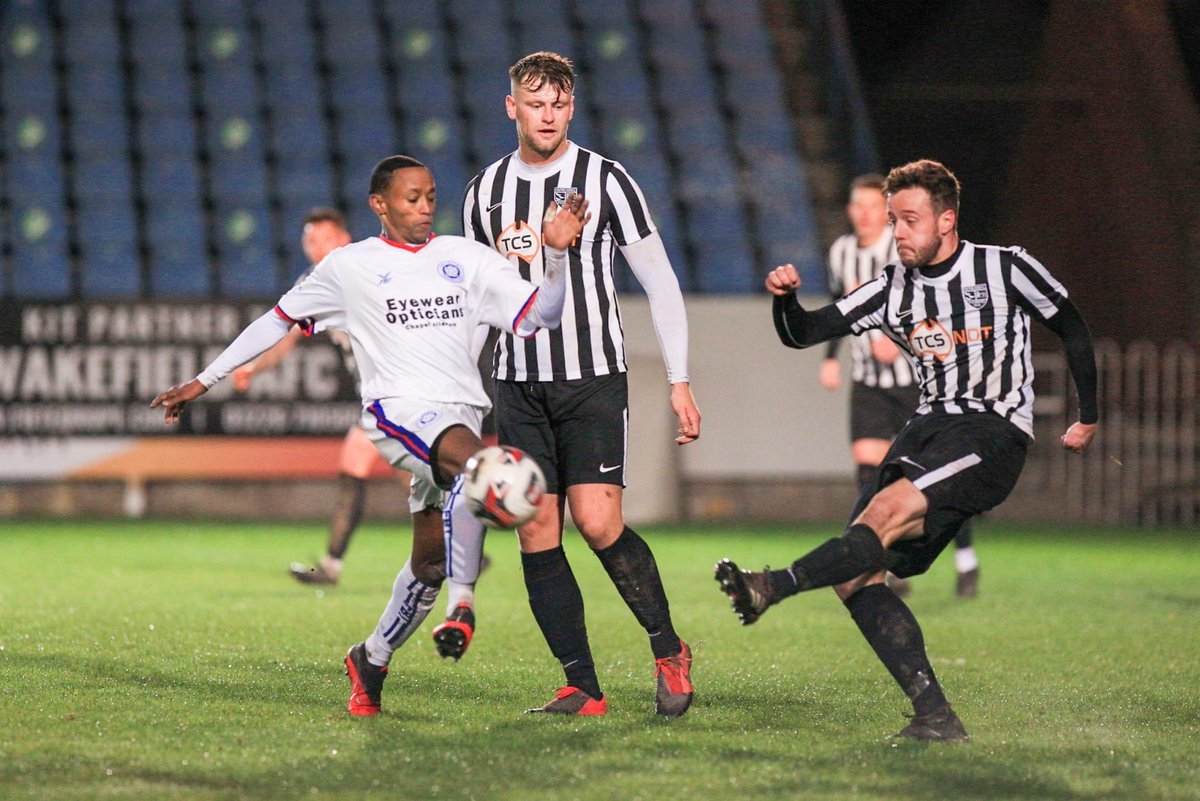 Our first team are back in action tomorrow and will be looking to put things right with an away trip to Penistone!

🆚 Penistone Church Res.
📅 23rd October
⚽ 3:00pm
🏟️ Memorial Ground, S36 6AT 
🎟️ FREE Entry

#WatchingWakeyAway