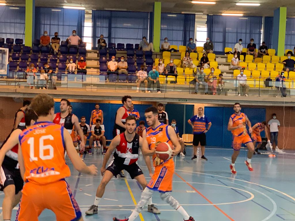 Nuestro equipo Sénior juega mañana a las 18 horas un importante partido ante Club Náutico de Sevilla. Tenemos que intentar traernos la segunda victoria. Aquí tienes la previa de nuestros equipos que juegan esta jornada. ecijabasket.com/principal2.php…