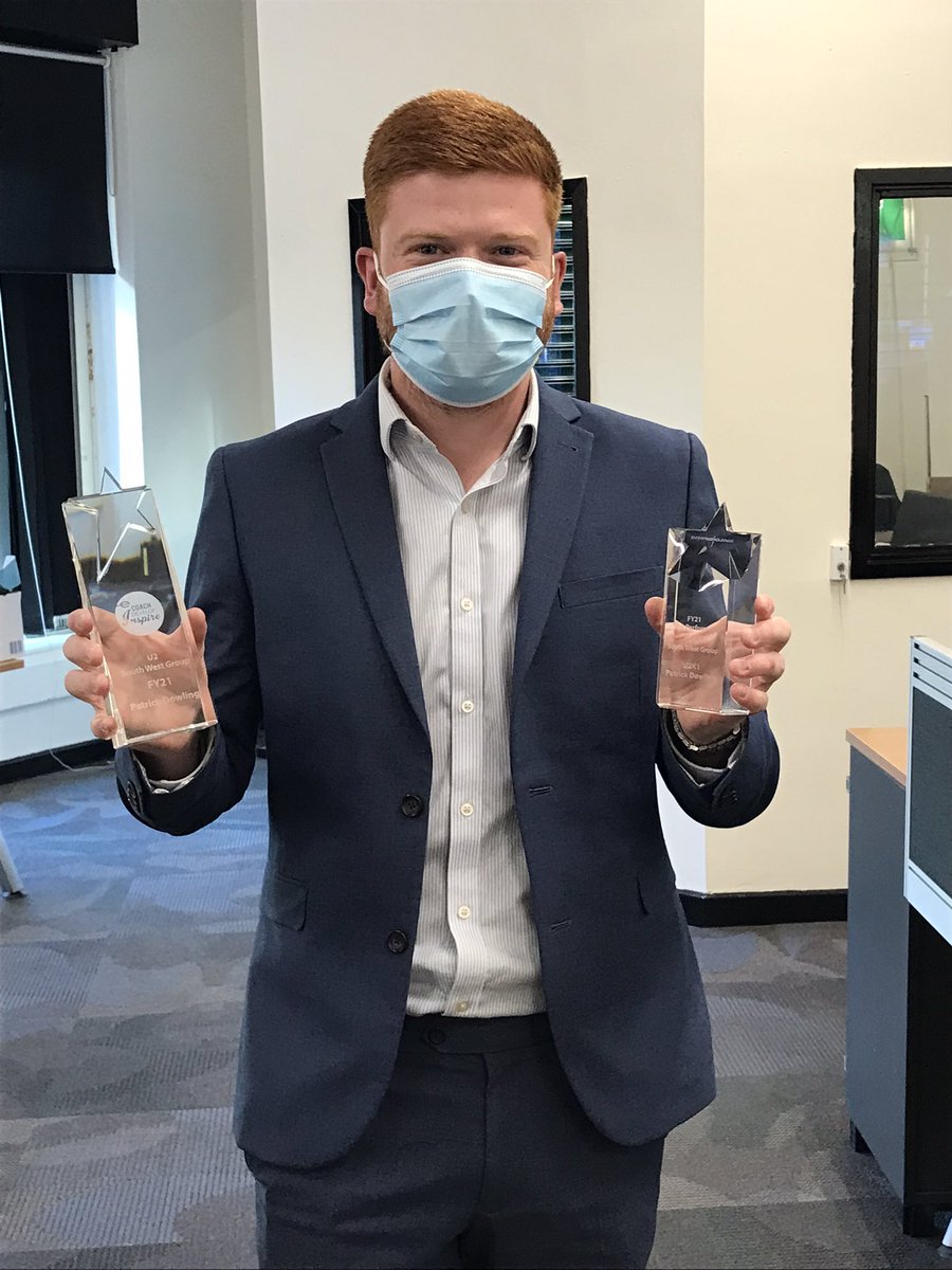 ReyadErac's tweet photo. Same energy. #WorldsBestBoss #LookAtThatTan @pdcfc_ @Craigy_Gore https://t.co/pFXOvahaRg
