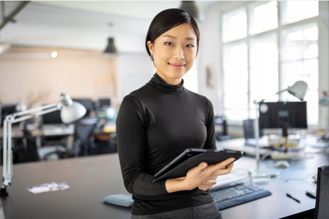 JasovskyM's tweet photo. Creating a positive #EmployeeExperience requires employers to understand the workforce's essential needs. These six strategies can help elevate how employees experience working for your company in @Entrepreneur. #FutureOfWork https://t.co/QcJdsEorVk https://t.co/xTCqbTgE9a