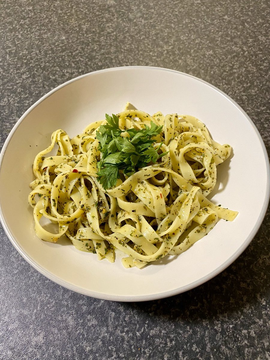 butcherbakerpo1's tweet image. 🍴 Recipe of the week: Garlic, Chilli &amp;amp; Olive Oil Tagliatelle 💛 
A classic MOB Kitchen recipe from Speedy MOB (it’s supposed to be linguine but I couldn’t find any in the supermarket today 😢) 🍴
#mobkitchenrecipe #mobkitchen #tagliatelle #foodpodcast #butcherbakerpodcastmaker