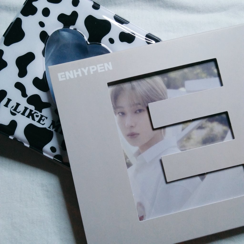 ddeonnucart_'s tweet photo. —[ • ] sunoo mail ♡ ! 

     thank you so much bhe kong perfect body with a perfect ig feed. soaper safe ng fuckaging huhu, na pull kopa ang inaasamasam kong pc hays bhe. naiiyak ako sa pa collbook na freebie parang gusto ko ngumuya ng bbwrap hays #heefriesfeedback @heefries https://t.co/6Xg4zpra2e