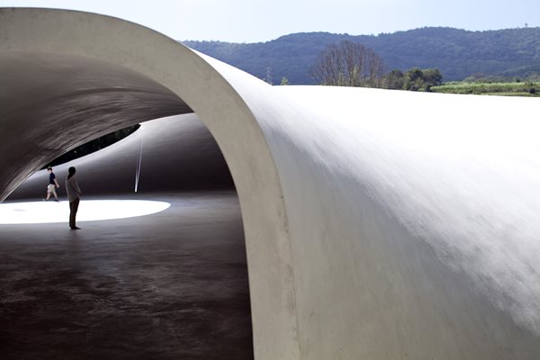 concretecentre's tweet photo. LASTING IMPRESSION - John Puttick celebrates concrete’s lighter side, from the facade of Preston Bus Station to the delicate shell of Teshima Art Museum, in #CQAutumn, online now. https://t.co/j7CzNGS925 #lastingimpression https://t.co/d4WERV5ehP