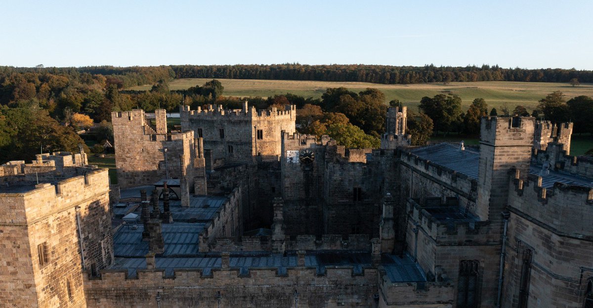 RabyCastle's tweet photo. 🏰Raby Restoration

As part of the @DCMS Culture Recovery Fund we have been awarded with a grant from @HistoricEngland &amp; @HeritageFundUK to repair &amp; conserve our historic 14th century Keep Tower, and 19th century clock faces and sundial.

#hereforculture

https://t.co/Q1lg2xaC0G https://t.co/IZfjJg1Hdu
