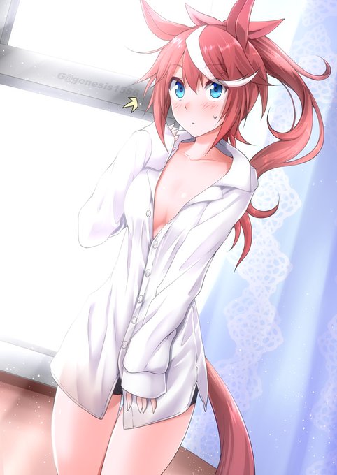 トレーナーのシャツを勝手に拝借してたらトレーナに見つかったテイオー 