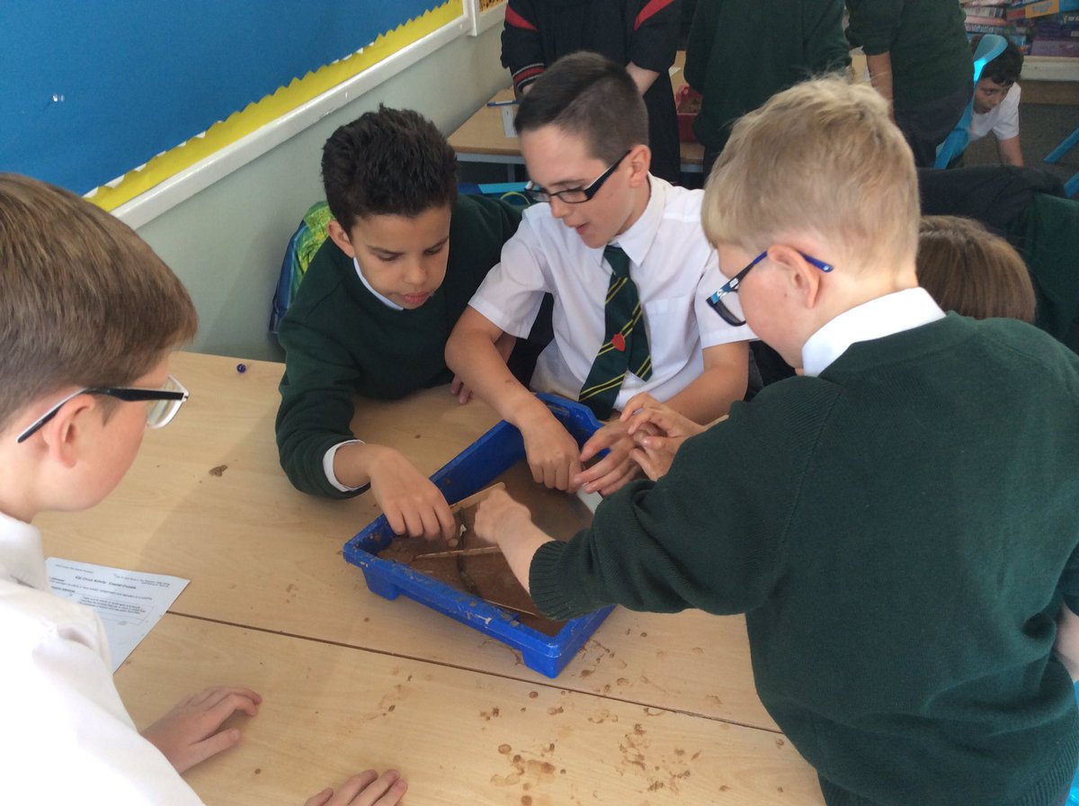 wideycotehele's tweet photo. The children had a great day yesterday taking part in a range of activities based around our new ocean curriculum. 🐠🦑🐳🌊#oceancurriculum https://t.co/m8IOIJu8qw